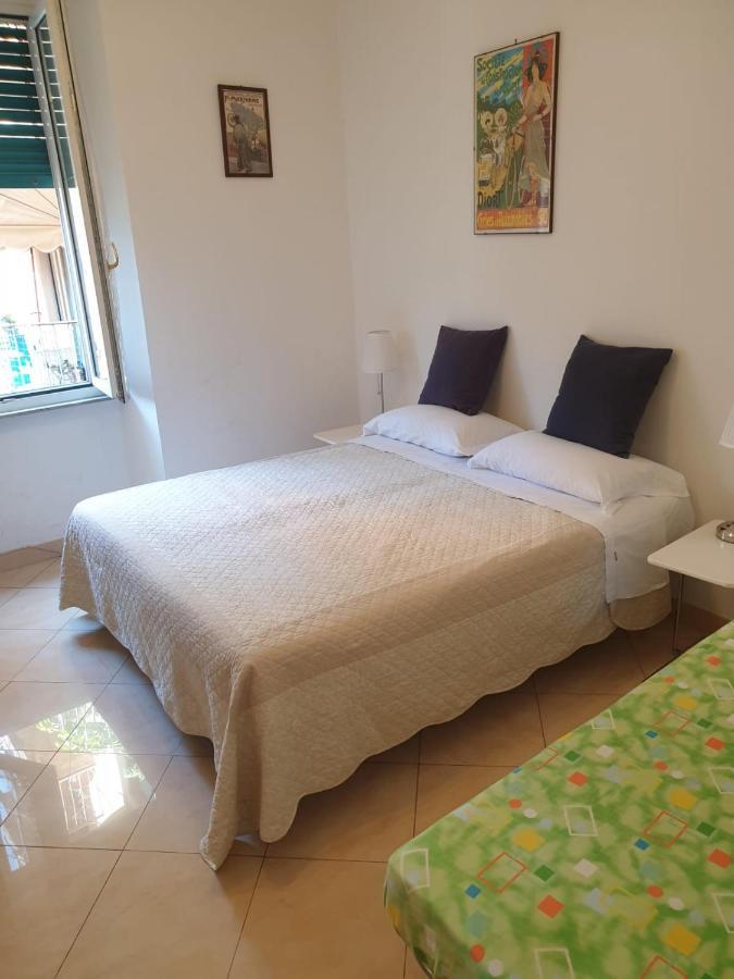 Appartamento Esquilino Di Yan Rom Exterior foto